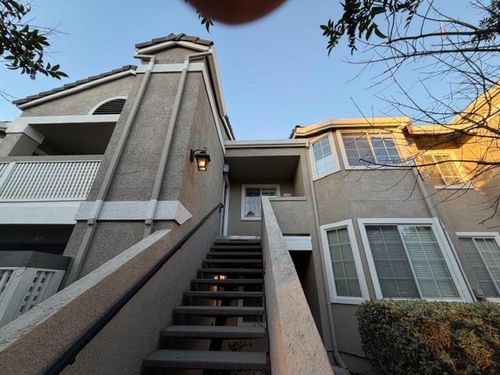 908 Goose Lake Ct, San Jose, CA, 95123-2464 | Card Image