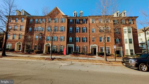 3612-3612 Carriage Hill Dr, FREDERICK, MD, 21704-7371 | Card Image