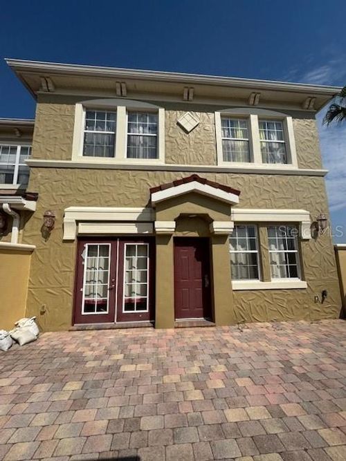 3026 Bella Vista Dr, DAVENPORT, FL, 33897-3681 | Card Image
