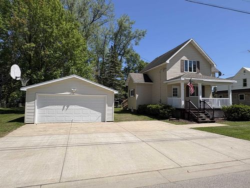 160 Washburn Avenue, Oconto, WI, 54153 | Card Image