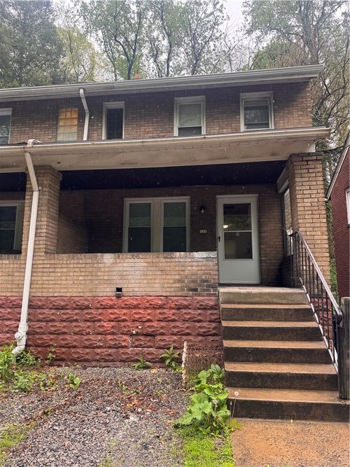 727 Maytide St, Pittsburgh, PA, 15227-1733 | Card Image