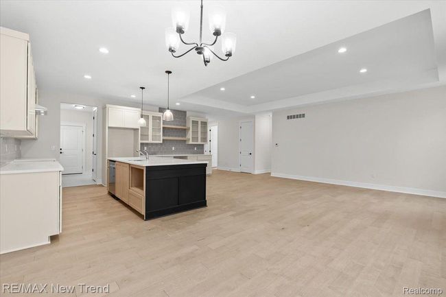 7836 Trailside Ct, House other with 3 bedrooms, 2 bathrooms and null parking in West Bloomfield MI | Image 14