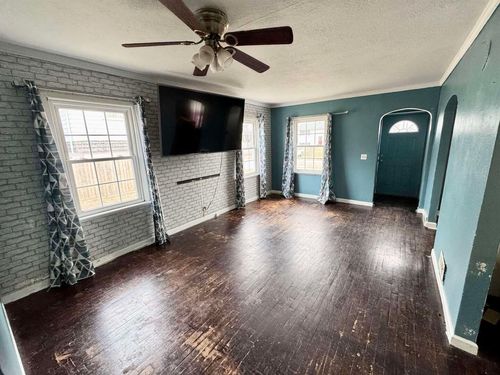 208 10th St N, Cordova, IL, 61242-9501 | Card Image