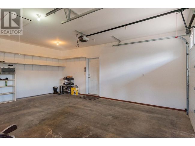 250 1 St Ave, House other with 3 bedrooms, 5 bathrooms and 3 parking in Kootenay Boundary BC | Image 38