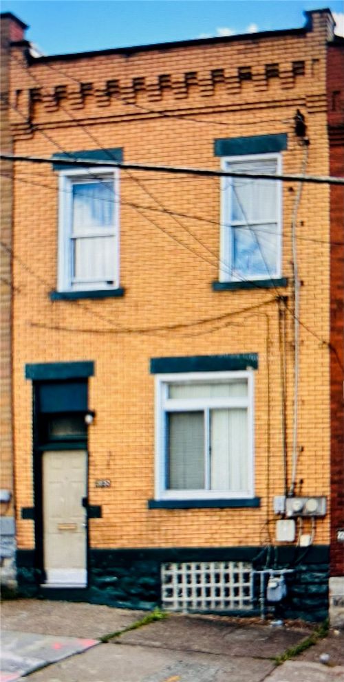 2232 Webster Ave, Pittsburgh, PA, 15219-4267 | Card Image