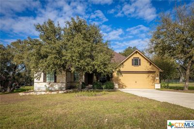 339 Mill Run, House other with 4 bedrooms, 2 bathrooms and null parking in New Braunfels TX | Image 2