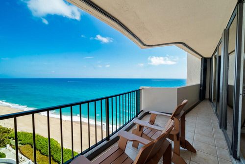1-1806-4200 N Ocean Dr, Riviera Beach, FL, 33404-2856 | Card Image