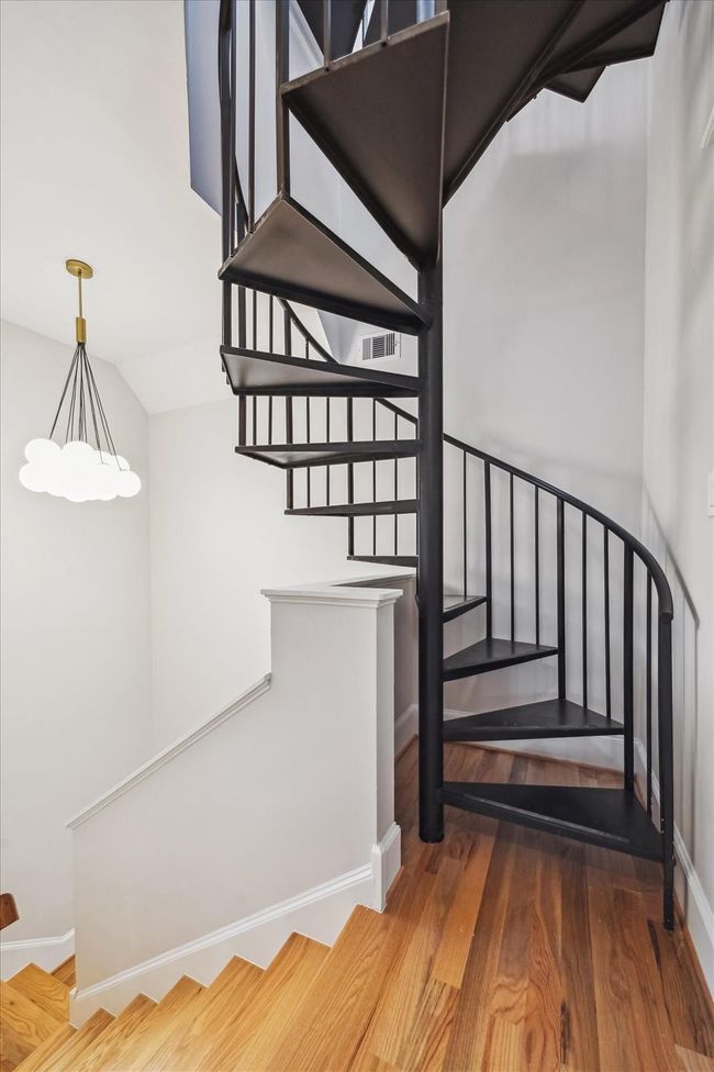 Stairs leading to the 3rd floor bonus room | Image 33