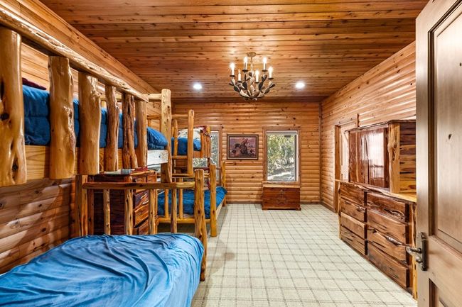 556 Cliff View Loop, Home with 6 bedrooms, 7 bathrooms and null parking in Harper TX | Image 50