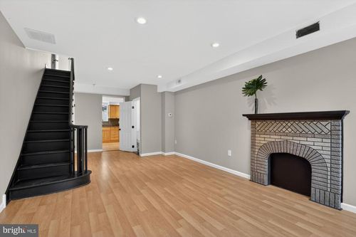 1908 S Jessup St, PHILADELPHIA, PA, 19148-2212 | Card Image