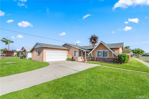 5532 Amador Ave, Westminster, CA, 92683-2827 | Card Image