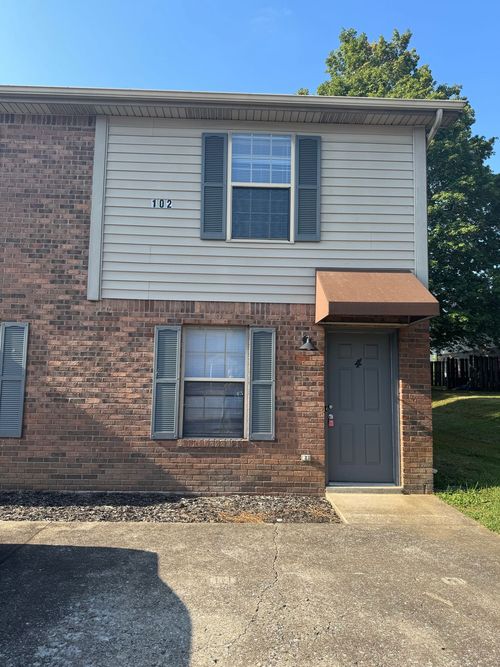 apt-4-102 Hickory Trce, Clarksville, TN, 37040-8463 | Card Image