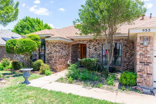 933 Reeves St, Abilene, TX, 79602-3115 | Card Image