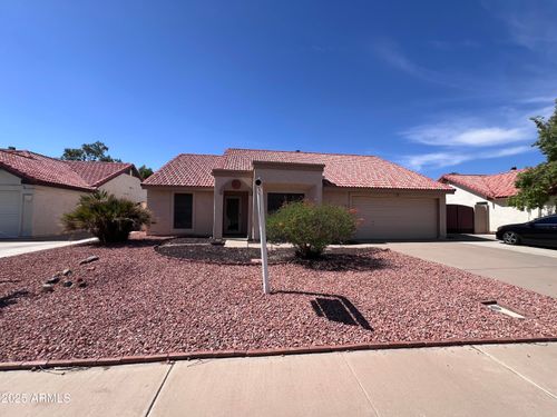 5860 W Saragosa St, Chandler, AZ, 85226-3556 | Card Image