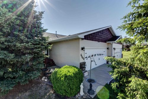 6640 Manchester St, Summerset, SD, 57718-9797 | Card Image