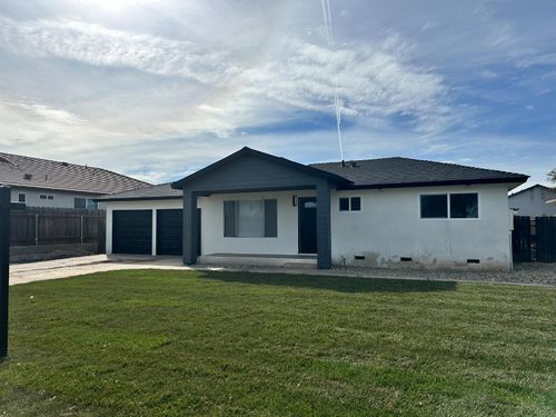 6237 Claus, Riverbank, CA, 95367 | Card Image