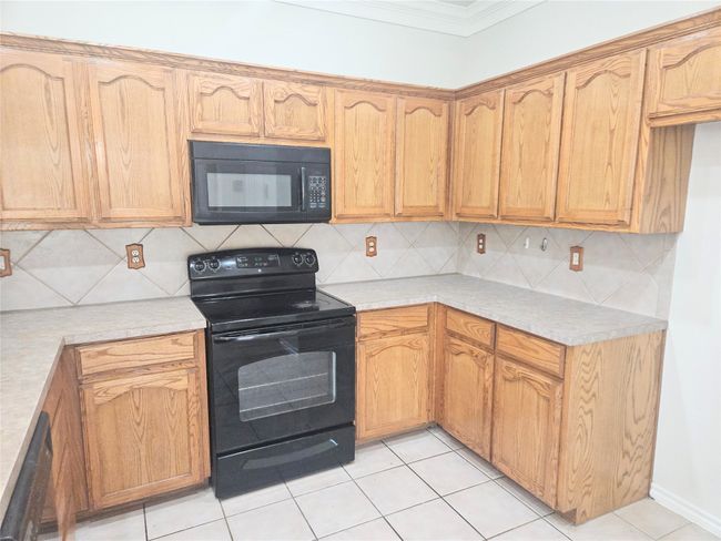 2613 Evening Shade Dr, House other with 3 bedrooms, 2 bathrooms and null parking in Fort Worth TX | Image 7