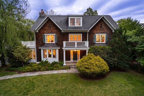 7032 Wilson Lane, BETHESDA, MD, 20817 | Card Image