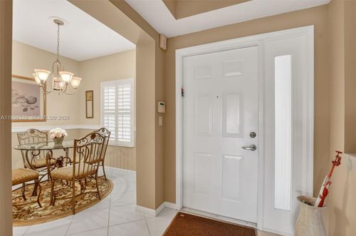 301-5938 Crystal Shores Dr, Boynton Beach, FL, 33437-5600 | Card Image