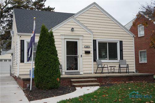 2805 Letchworth Pkwy, Toledo, OH, 43606-3635 | Card Image