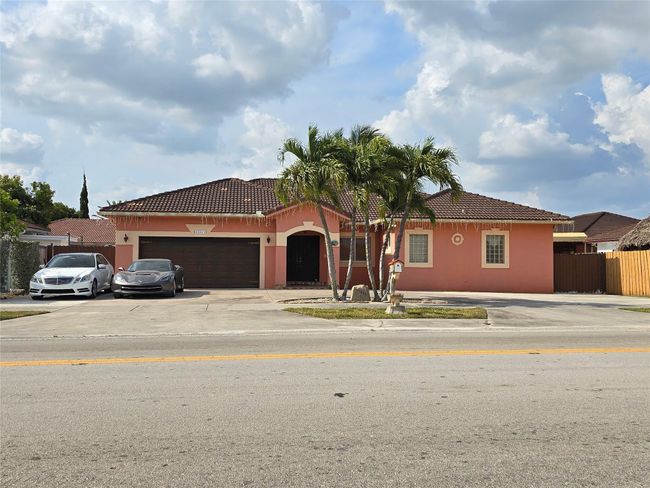 15413 Sw 184th St, House other with 4 bedrooms, 2 bathrooms and null parking in Miami FL | Image 1