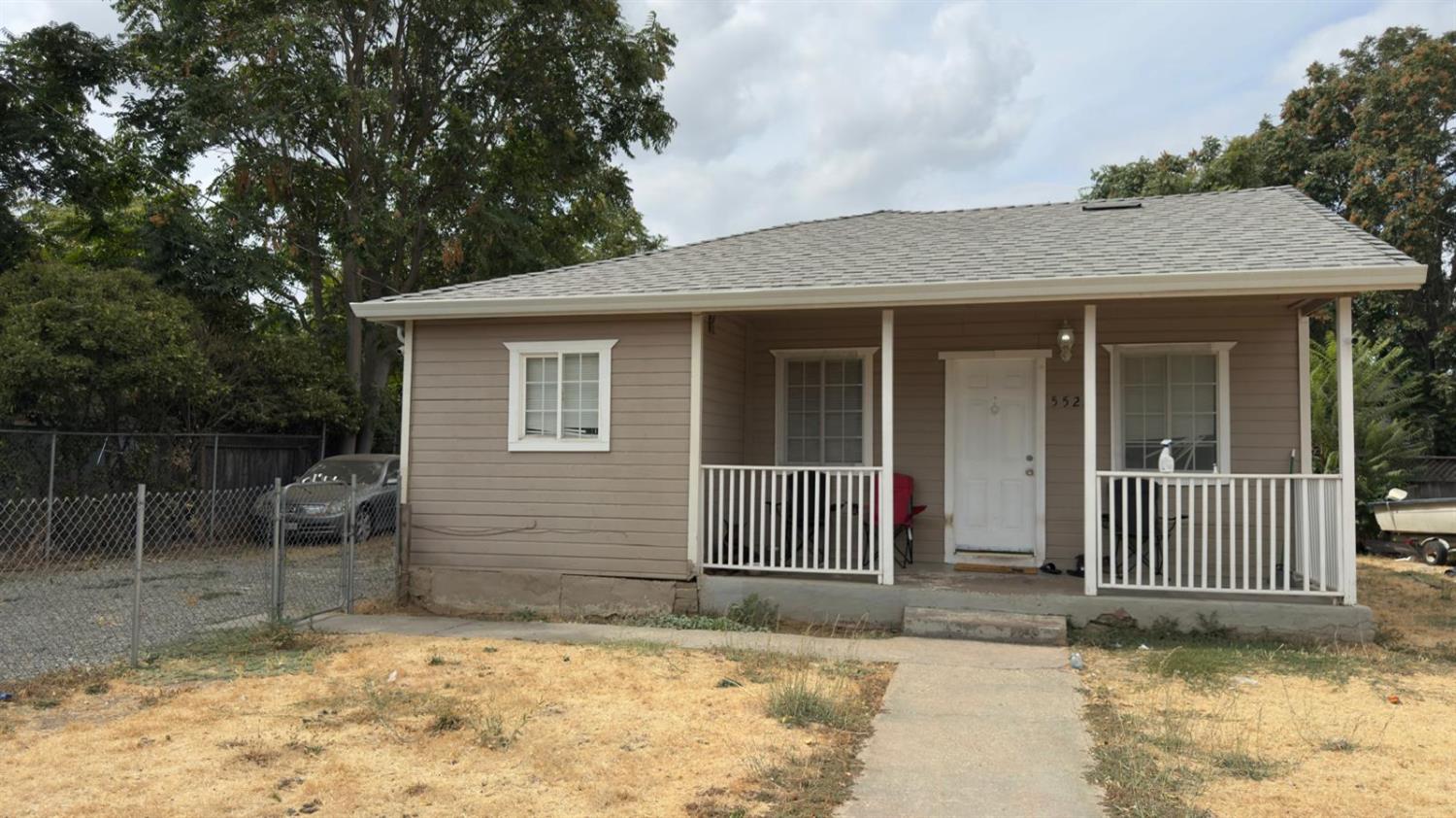 Residential in Linda