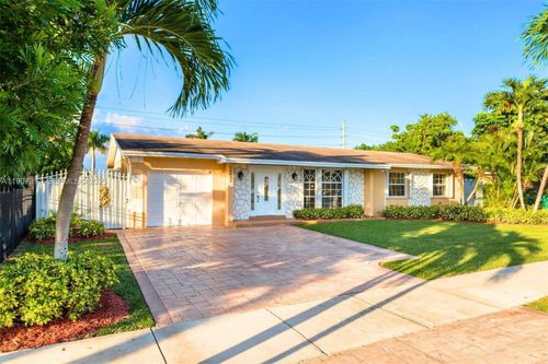 10835 Sw 152nd Ter, Miami, FL, 33157-1356 | Card Image