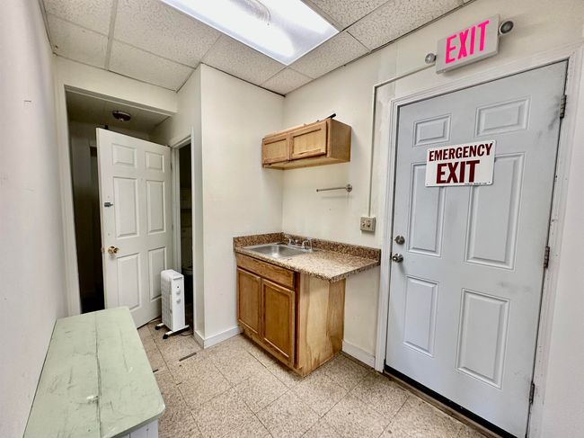 128 N Main St, Home with 0 bedrooms, 0 bathrooms and null parking in Saint Albans VT | Image 12
