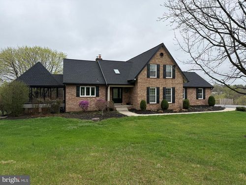 3293 N Hill Ct, MIDDLETOWN, MD, 21769-8127 | Card Image