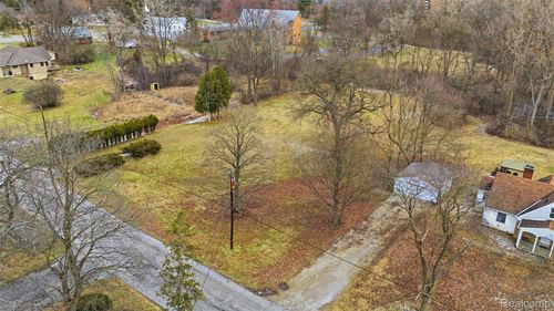 24448 Lois Lane, Southfield, MI, 48075 | Card Image