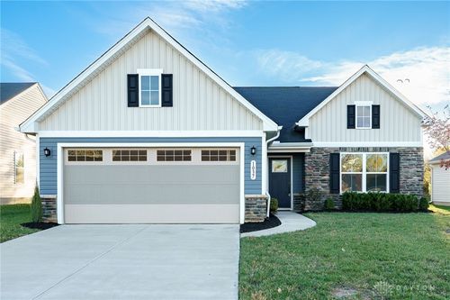 1037 Arbor Dr, Tipp City, OH, 45371-8015 | Card Image