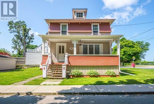 84 Murray St, Brockville, ON, K6V2X1 | Card Image