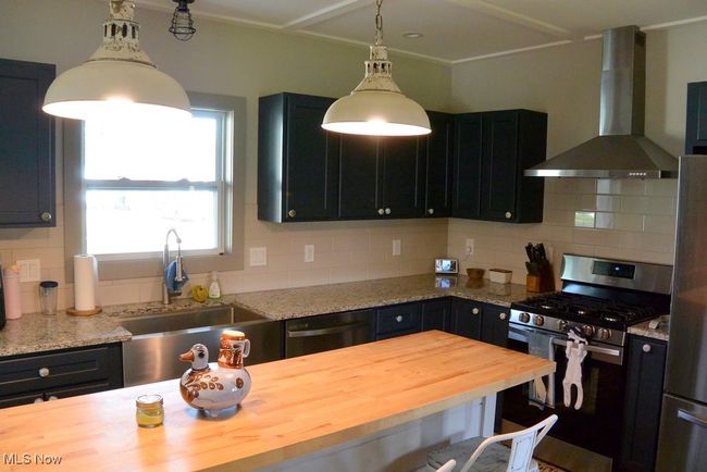 1021 Chestnut St, House other with 3 bedrooms, 2 bathrooms and null parking in Grafton OH | Image 8