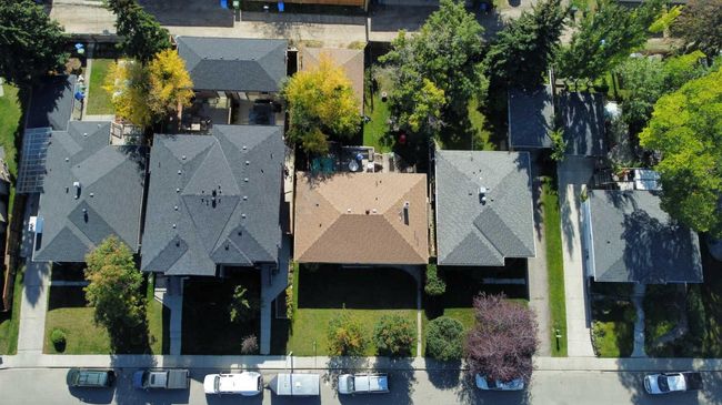 2313 Osborne Cres Sw, House detached with 4 bedrooms, 2 bathrooms and 4 parking in Calgary AB | Image 4