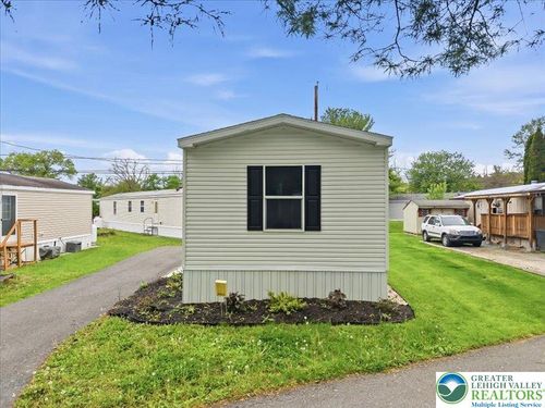 3422 Franklin Sq, NORTHAMPTON, PA, 18067-9689 | Card Image