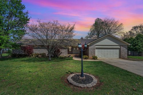 423 Shasteen Bend Dr, Winchester, TN, 37398-4330 | Card Image