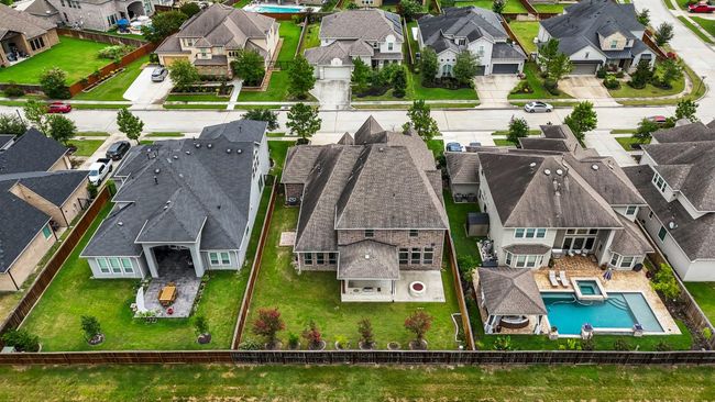 4038 Sabine Valley Trl, House other with 5 bedrooms, 5 bathrooms and 3 parking in Spring TX | Image 38