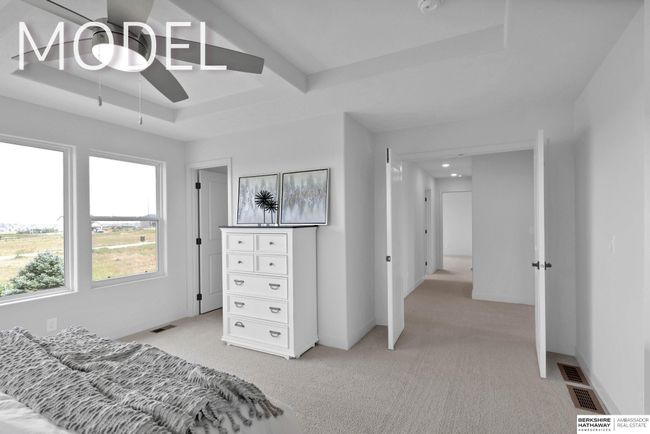 5417 N 191 St St, House other with 4 bedrooms, 3 bathrooms and 3 parking in Elkhorn NE | Image 37