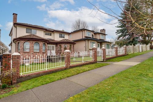 2291 E 40th Ave, Vancouver, BC, V5P1J6 | Card Image