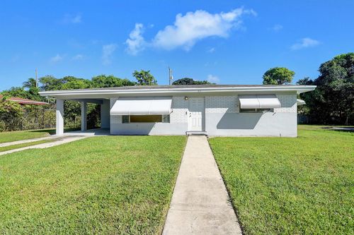 811 Se 3rd Ave, Delray Beach, FL, 33483-3406 | Card Image