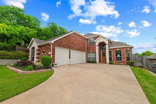 5800 Wester Way Drive, Arlington, TX, 76013 | Card Image