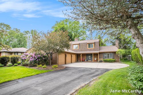 3126 Brentwood Dr Se, Grand Rapids, MI, 49506-1905 | Card Image