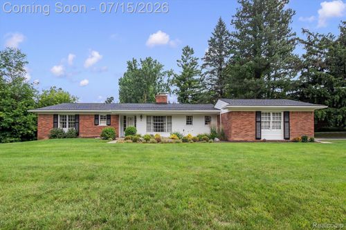 1151 Peveril Rd, Bloomfield Hills, MI, 48304-1256 | Card Image