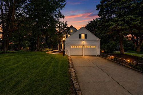 724 Reynolds St, Rockford, IL, 61103-6128 | Card Image