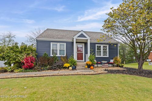 2832 S Ten Mile Dr, Jefferson City, MO, 65109-1007 | Card Image