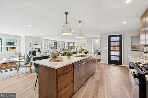 410 Sandy Bank Rd, MEDIA, PA, 19063-1333 | Card Image