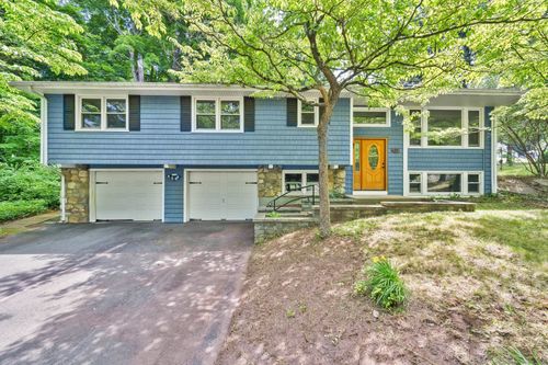 35 Willow Stream Dr, Vernon, CT, 06066-5937 | Card Image