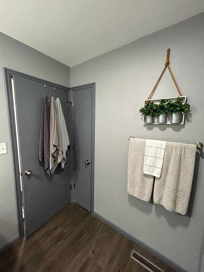 Bathroom | Image 21