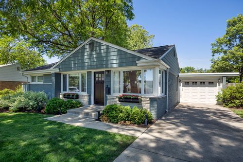 1938 Lincoln Ave, Northbrook, IL, 60062-3643 | Card Image