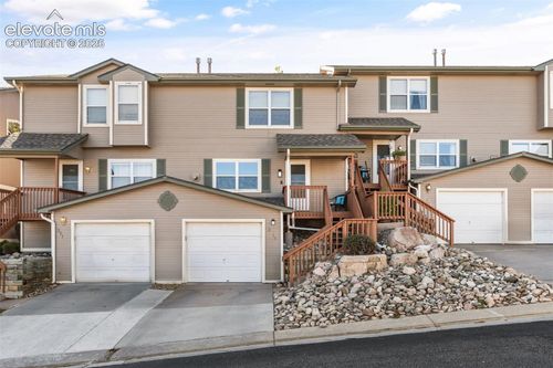 3211 Hearthridge Cir, Colorado Springs, CO, 80918-5837 | Card Image